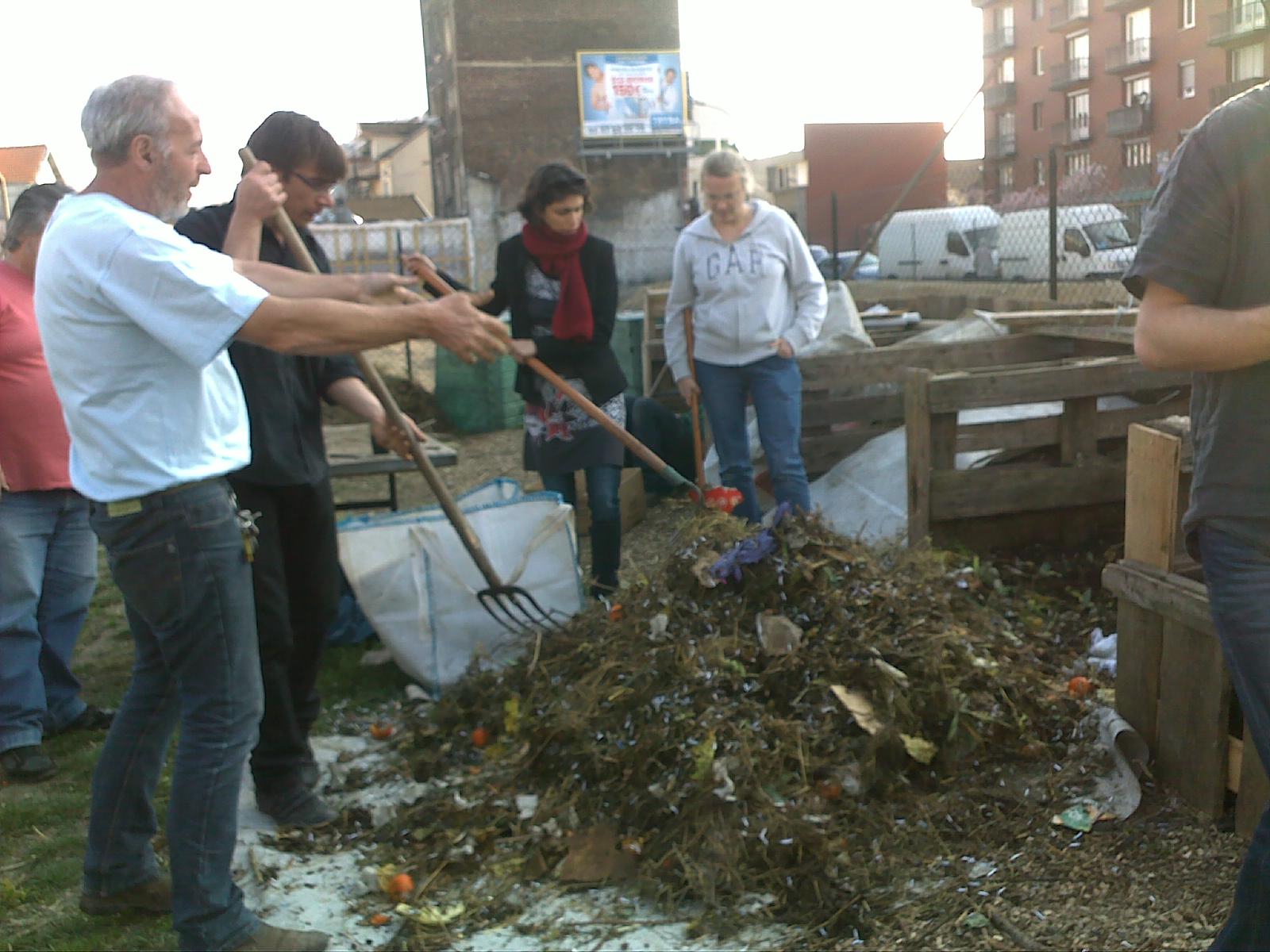 Préparation des matères à composter